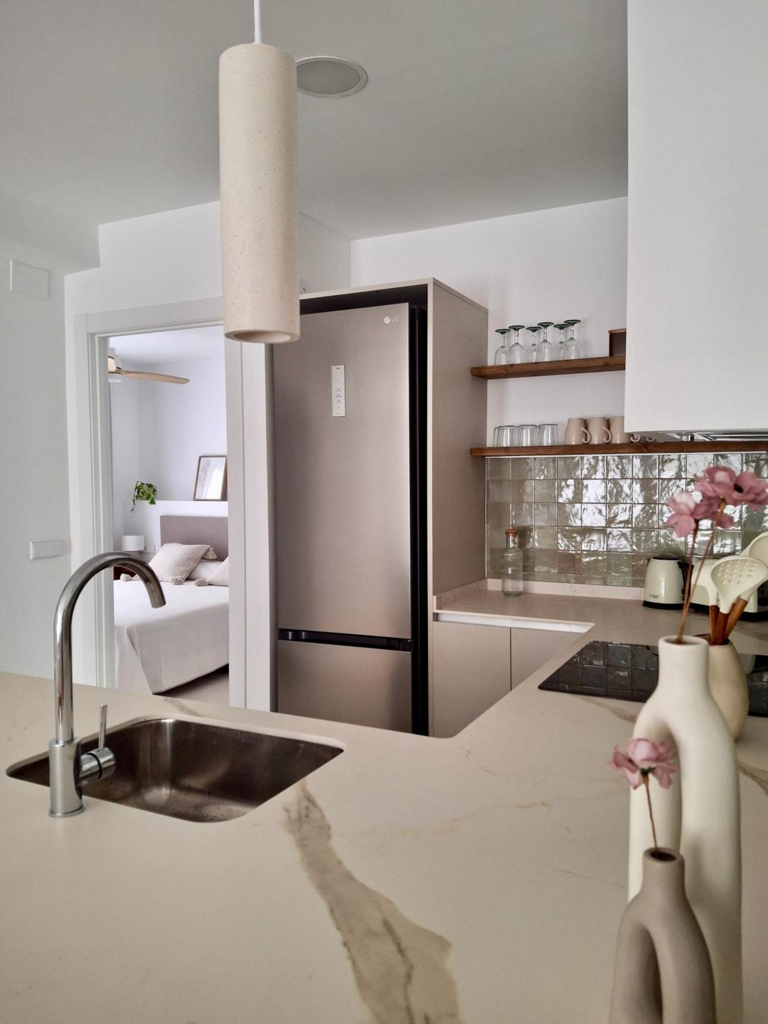 Bonito Apartamento De 2 Habitaciones Cerca De La Estacion Joaquin Sorolla Valencia Exterior foto